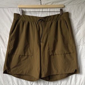REI Olive Green Men's 7 inch Shorts